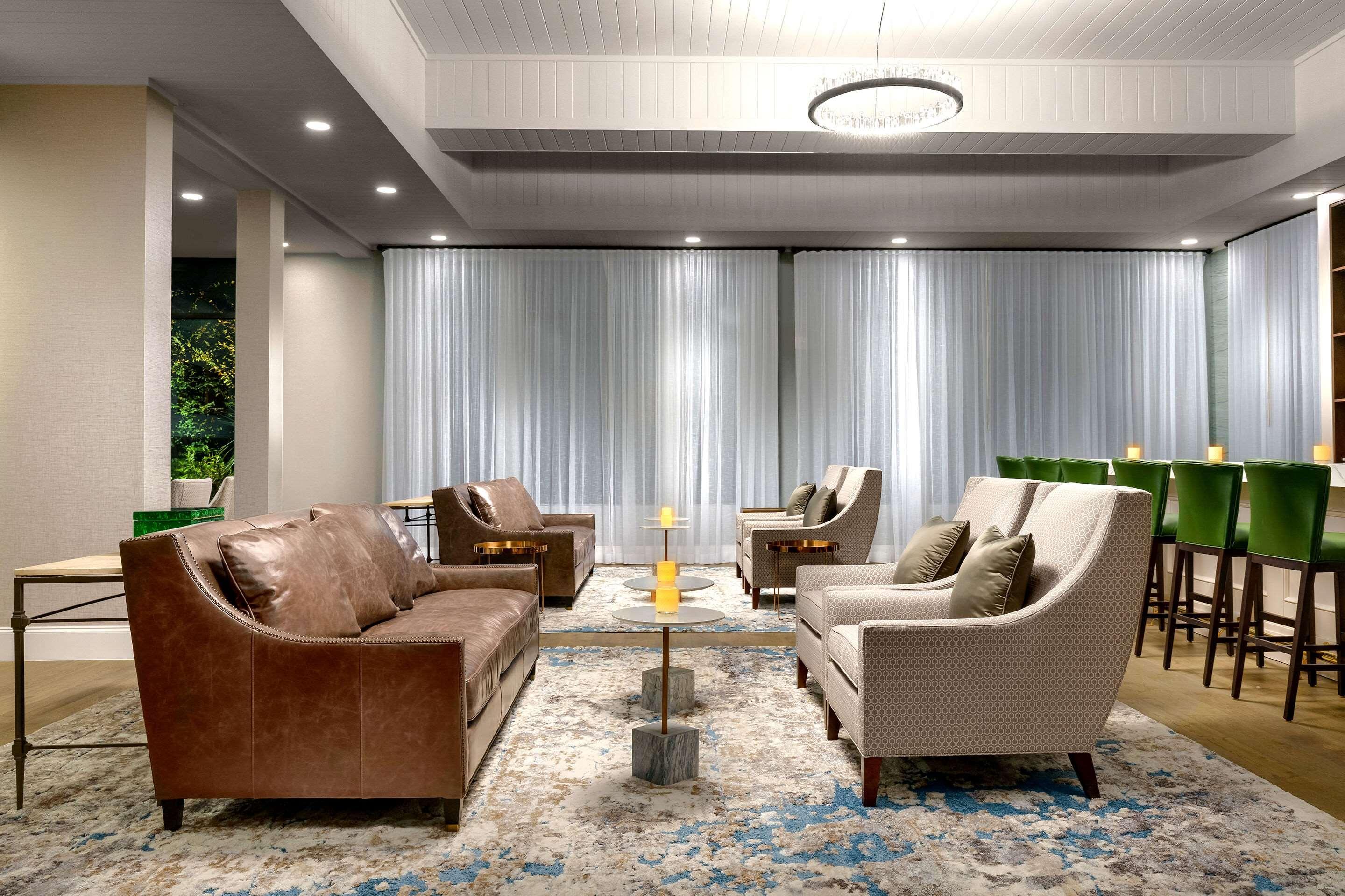 The Bluff Hotel Savannah, Tapestry Collection By Hilton Экстерьер фото